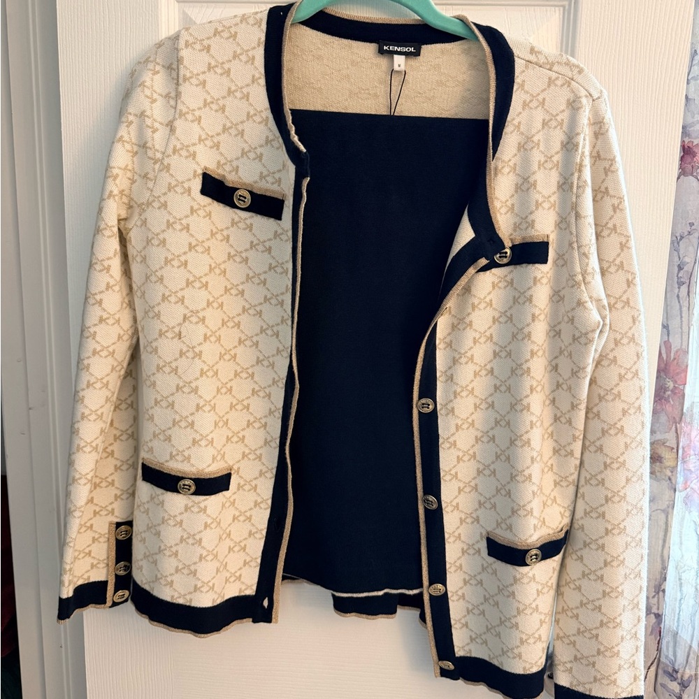 NWOT Beige and Black Patterned Suit - Picture 3 of 8